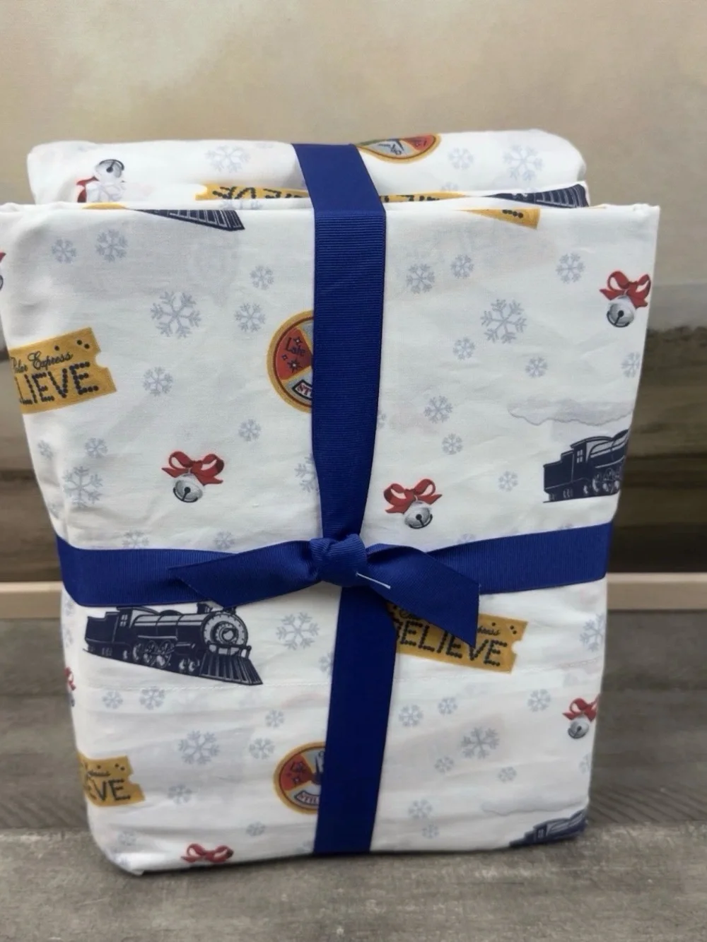 Pottery Barn The Polar Express Sheet Set King 4-piece Christmas Holidays NWOT
